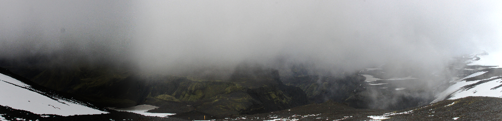 Goðaland et Morinsheiði sous les nuages